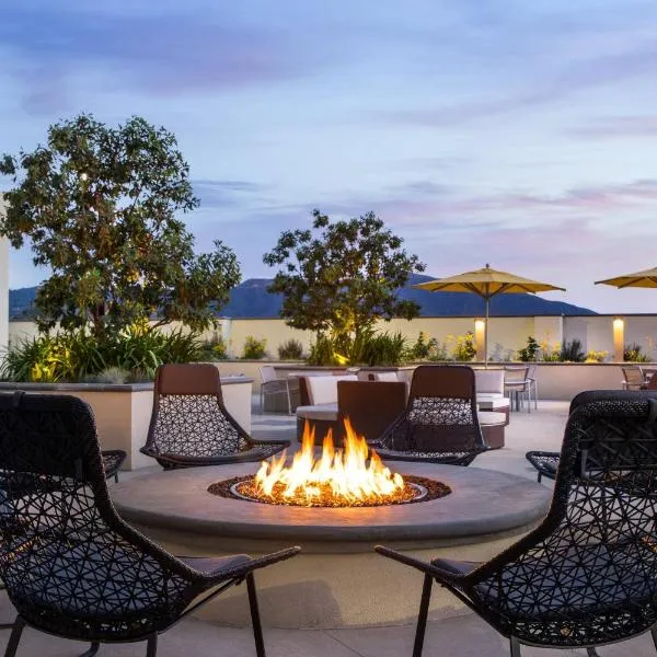 SpringHill Suites by Marriott Los Angeles Burbank/Downtown, hotel en Tujunga