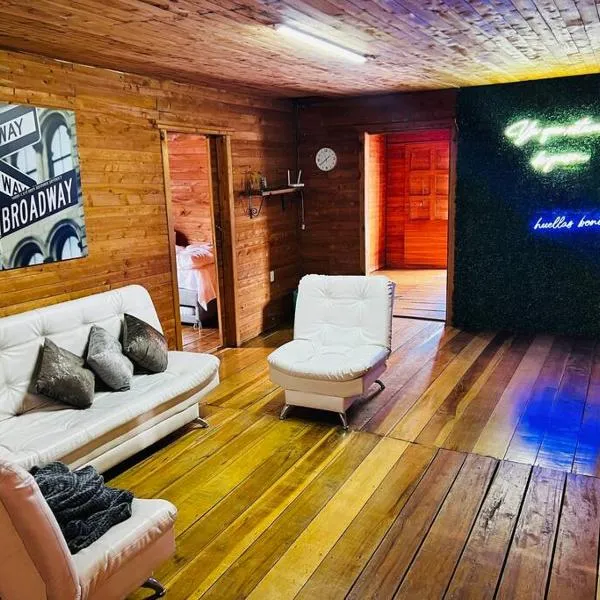 Casa madera, hotel v destinaci Jardin