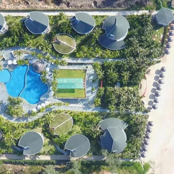 Sandunes Beach Resort & Spa, hotel in Mui Ne