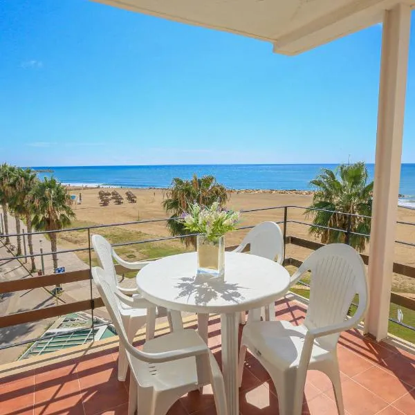 Viesnīca LITORAL COSTA DORADA - HORTA DEL MAR Only families pilsētā Kambrilsa