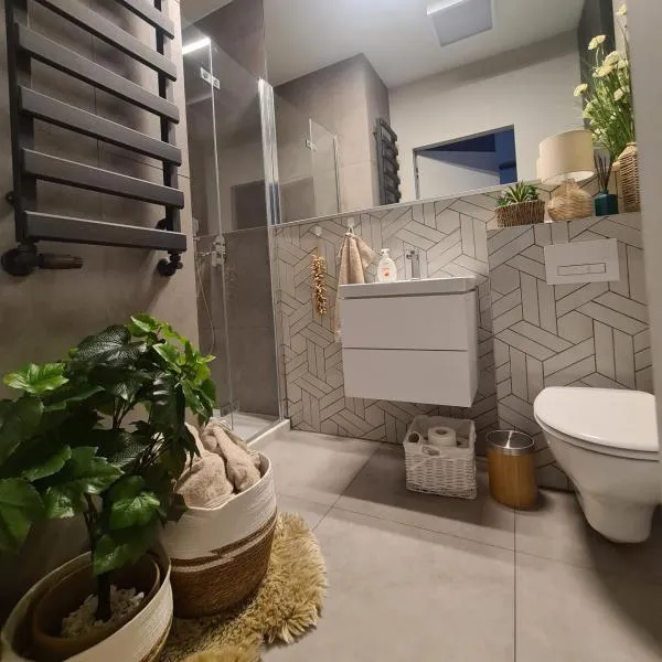 Posnania Comfort Apartment, free parking, self check-in 24h, hotel in Poznań