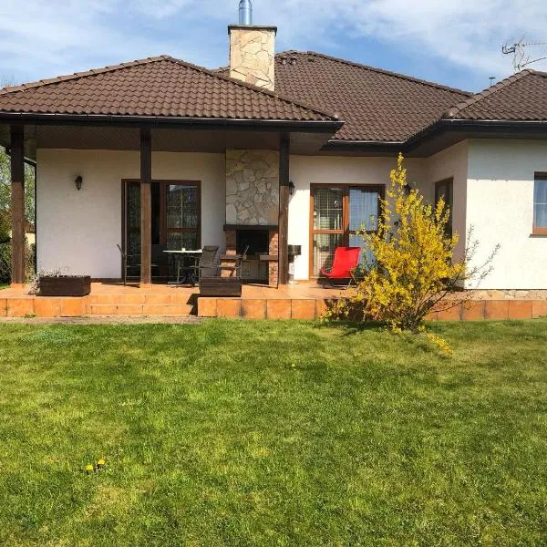 Bungalow am Meer, hotel v destinaci Grzybowo
