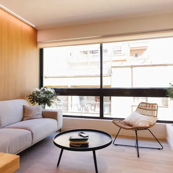 Bravissimo Centre, Modern 2-bedroom apartment, hotel in Girona