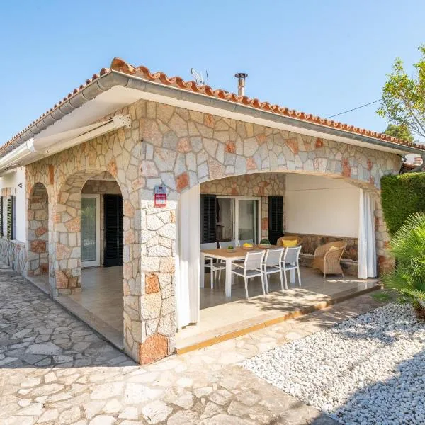 Villa Mercuri, hotel in Alcudia