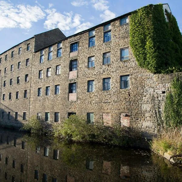 Delightful new period conversion, hotel in Burnley