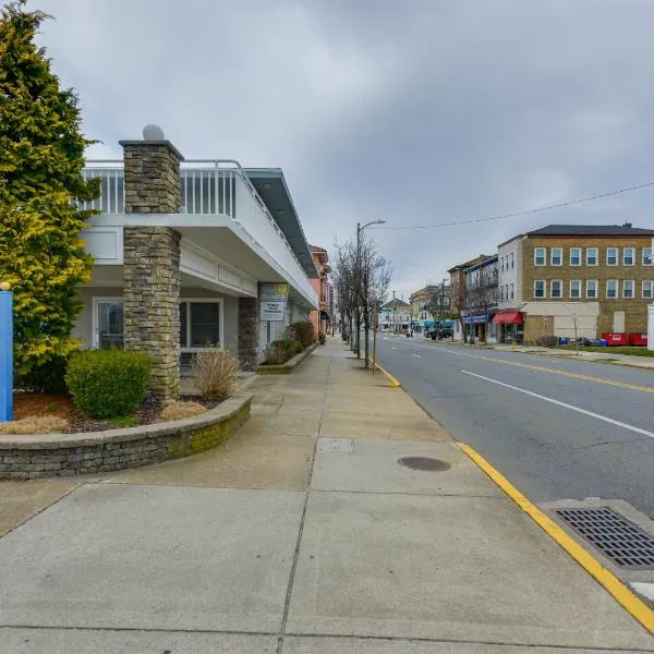 Ocean City Condo with Pool Walk to Boardwalk!, hotel in Ocean City