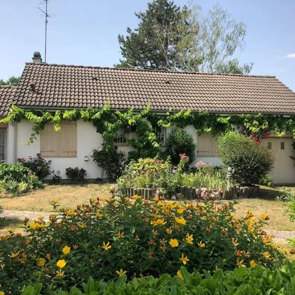 Maison St Florent, hotel di Dampierre-en-Burly