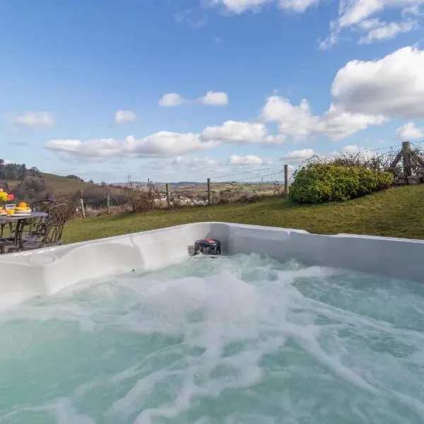 Bryn Gerrig View, hotel in Pontypool