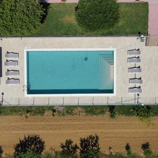 Agriturismo Da Pietro, hotel v destinácii Pomarance