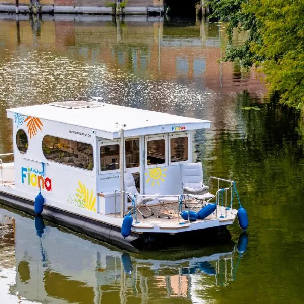 Hausboot FIONA im Yachthafen Berlin-Schmöckwitz auf der Spree und dem Müggelsee von Anfang April bis Ende Oktober, hotel v Berlíně