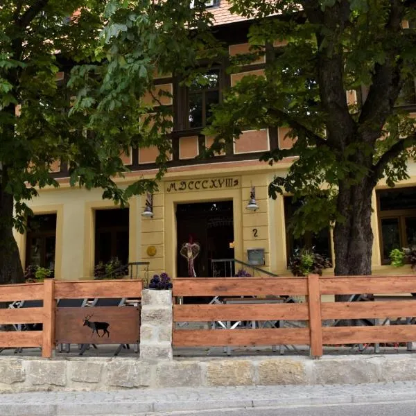 Gasthof Pension Zum goldenen Hirschen, hotell i Burgbernheim