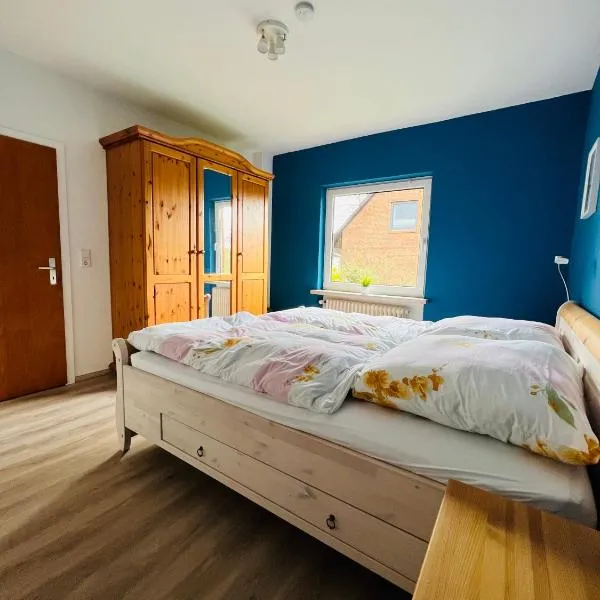 Helles Ferienhaus Storchenblick, хотел в Бухолц Алер