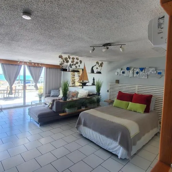 Cozy Apartment, Ocean Front, hotel in Fajardo