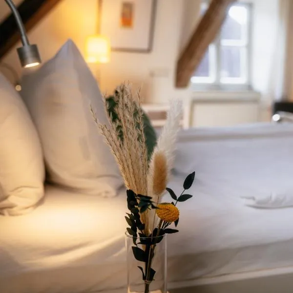Weinbar & Gästehaus Himmelstoss, hotel en Dettelbach