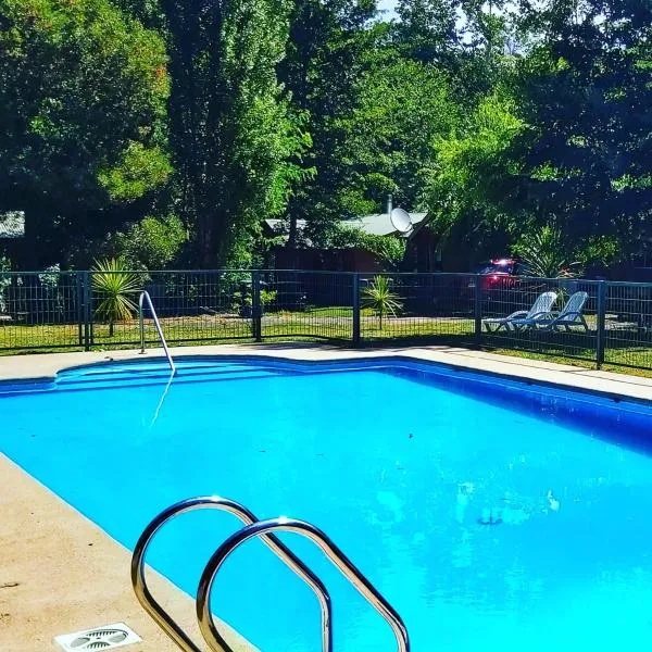 Cabañas Rucalhue salto del laja, hotel en Cabrero