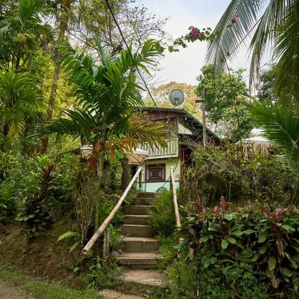 Sukia Hostel, hotel sa Bahía Drake