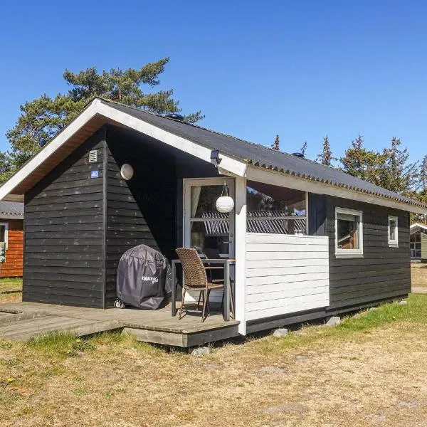 Cozy Home In Nexø With Wifi, hotel u gradu 'Neksø'