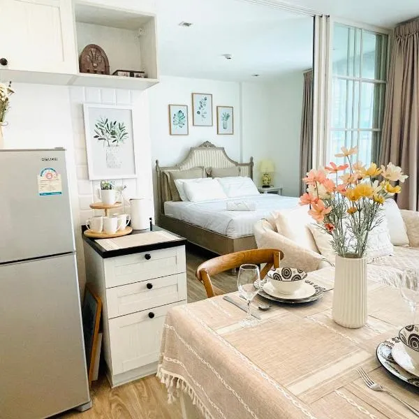 Summer Huahin311, 150m from beach. Near Cicada and Tamarind., hotel in Hua Hin