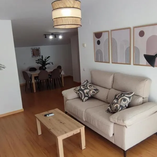 Apartamentos Motilla del Azuer, hotel v destinaci Daimiel