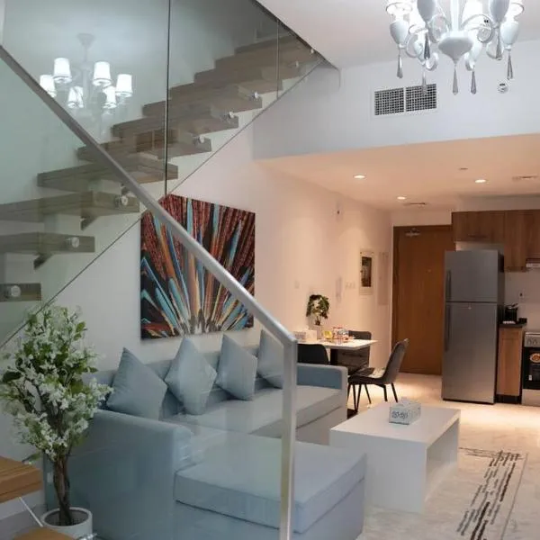 Masdar City Mirage Oasis 2BR Duplex with Pool Access, hotel v destinaci Al Qurayyah
