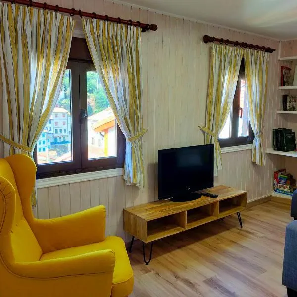 Casa La Vikinga, hotel v destinaci Cudillero