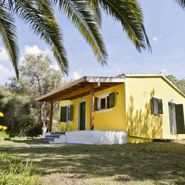 Handmade house, hotel in Acharavi