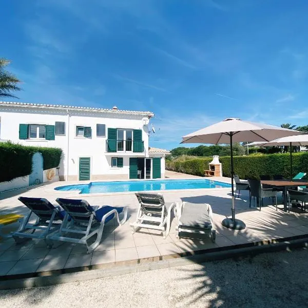Good Vibes Villa, hotel v destinaci Aljezur