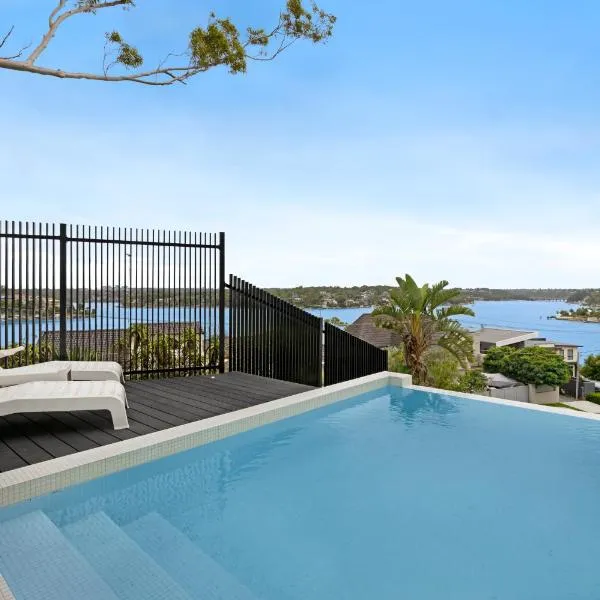 Luxury Waterside Home Sanctuary, hotell i Caringbah