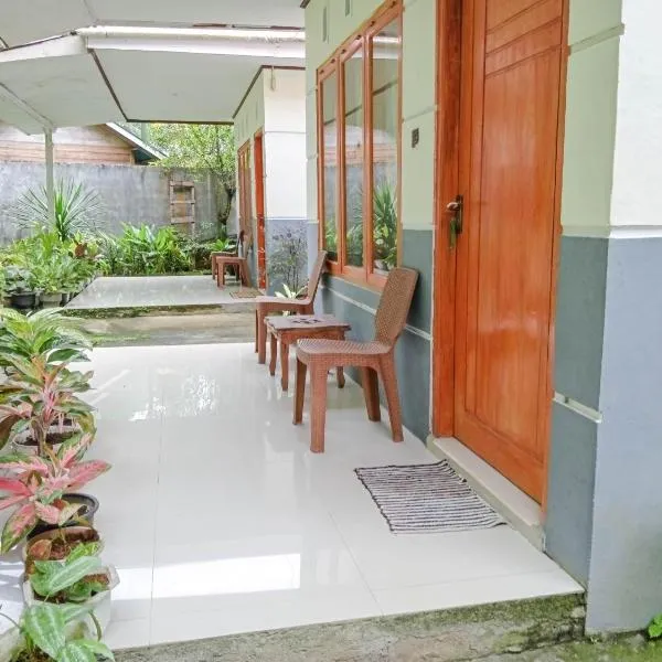 Tarsius Home Stay, hotel v destinaci Rinondoran