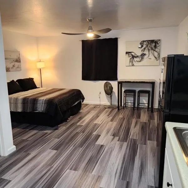 #4 NEW! Cozy Private Studio! Self CheckIn Studio Apt, hotel in Keaau
