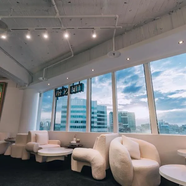 苓旅松山館 Lininn Tapei Arena，台北的飯店