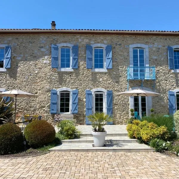 La Maison du Bonheur, hotel Ausson városában