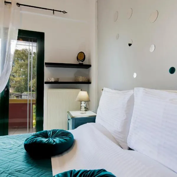 Helen by the River 3 – hotel w mieście Alykes Potamou