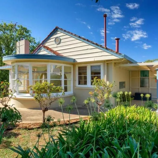 The Captain's Manor - Great location!, hotelli kohteessa Corowa