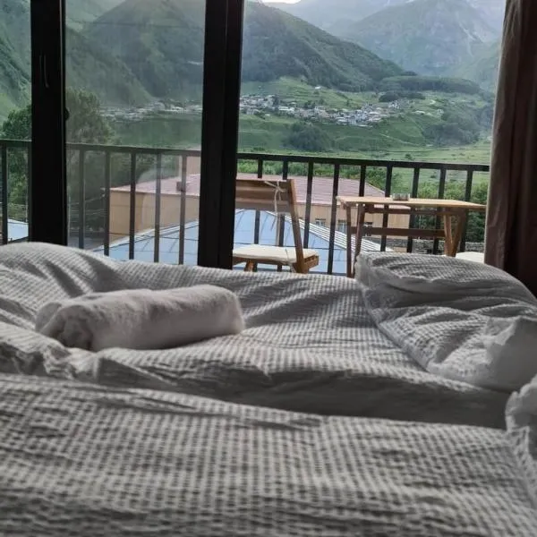 Best view Kazbegi, hotel v destinaci Stepancminda