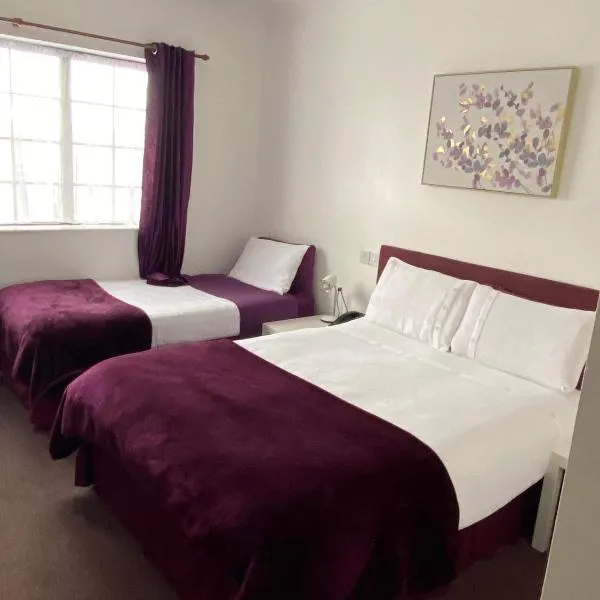 Green Acre Motel, hótel í North Cornelly