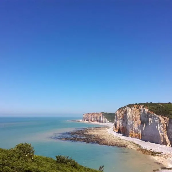 Front de Mer - Villa Mozart، فندق في Saint-Martin-aux-Buneaux