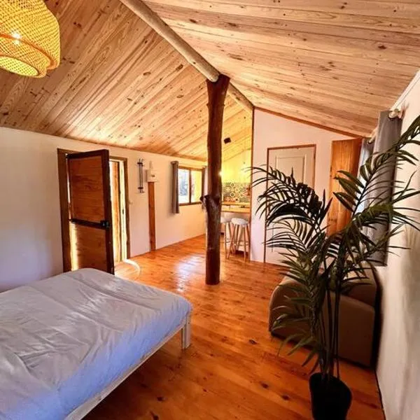Chalet Privé Cosy, hotell i Clans