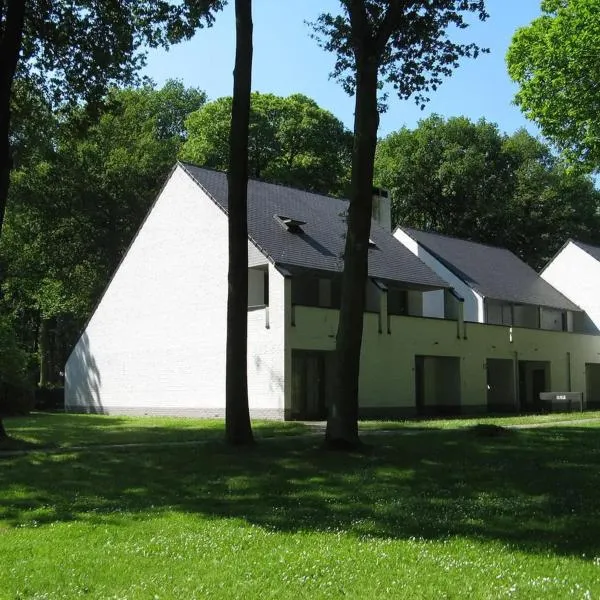 De Bosdreef - Hengelhoef - duplex met verwarmd openluchtzwembad, hotel v destinaci Aan de Wolfsberg
