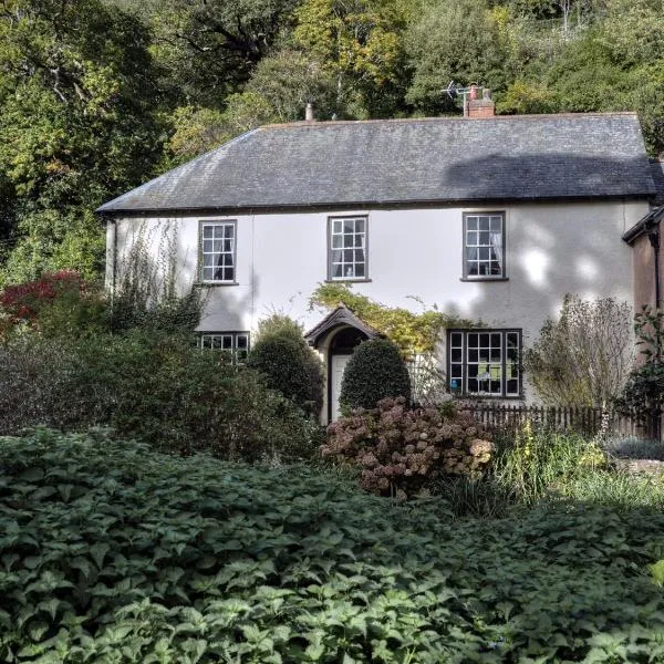 Dunster Mill House, готель у місті Данстер