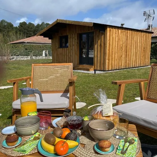 Aux bonheurs Landais, hotel v destinaci Linxe