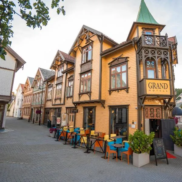 Grand Hotel Egersund, hotel en Sirevåg