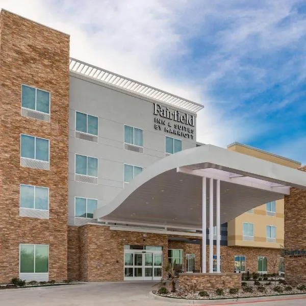 Fairfield Inn & Suites by Marriott Fort Worth Southwest at Cityview、White Settlementのホテル