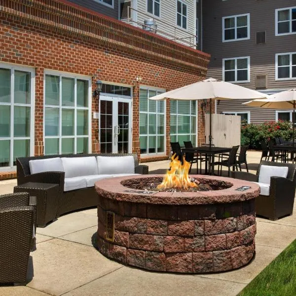 Residence Inn Silver Spring, hótel í Beltsville