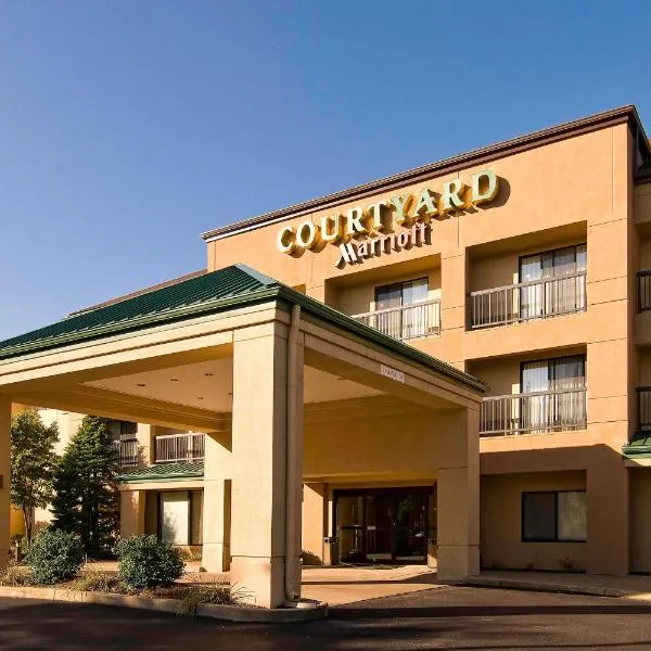Courtyard by Marriott Scranton Montage Mountain, hotel v destinácii Pittston