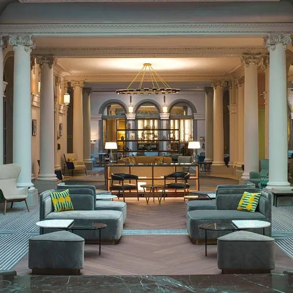 Paris Marriott Opera Ambassador Hotel, hotel v Paříži