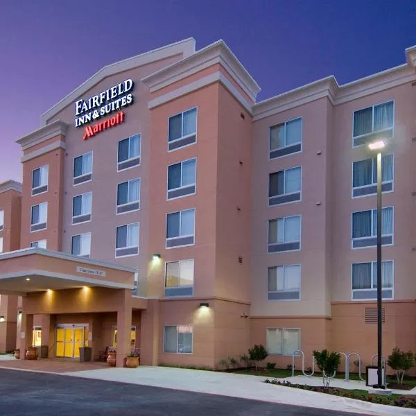 Fairfield Inn & Suites by Marriott Austin Parmer Tech Ridge, Hotel in Waters Park