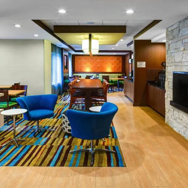 Fairfield Inn and Suites by Marriott Atlanta Suwanee, viešbutis mieste Suvanis