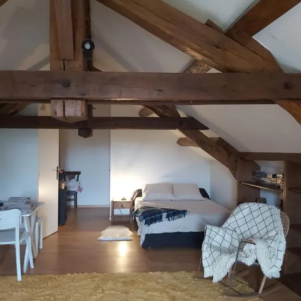 Chambre privée +thé et café, hotel in Sury-aux-Bois