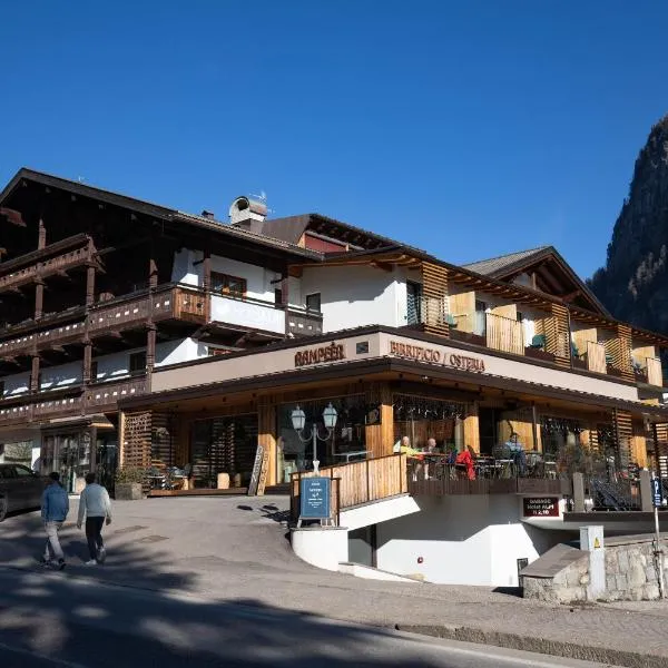 Hotel Alpi, hotel en Campitello di Fassa